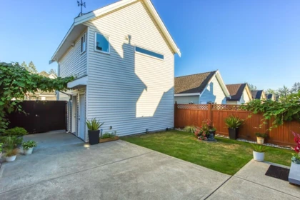 Office / Den Photo of 5902 131 Street, Surrey, BC