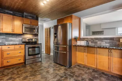 45291 Haig Drive, Chilliwack, BC, Chilliwack — Single Family Residence for sale
