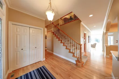 Laundry Room Photo of 1419 133a Street, Surrey, BC
