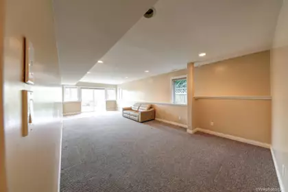 Staircase Photo of 1419 133a Street, Surrey, BC