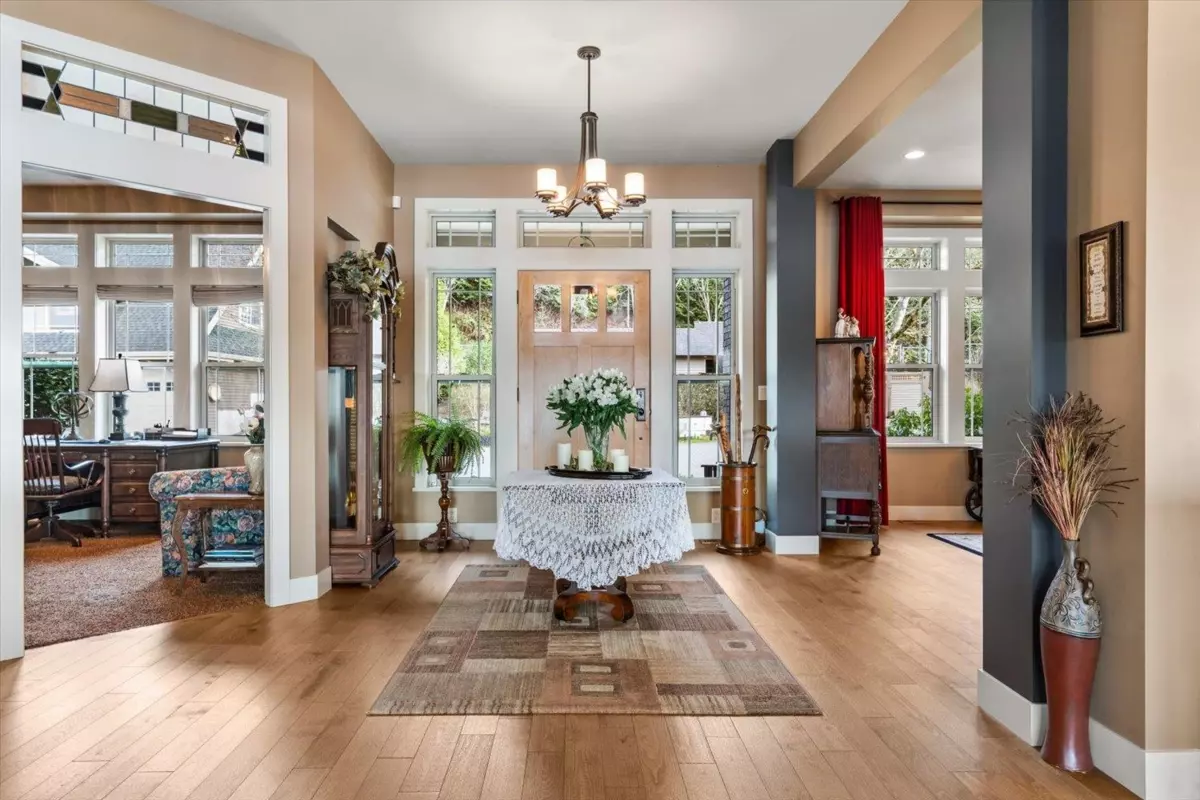 Family Room Photo of 9441 Hayward Street, Mission, BC