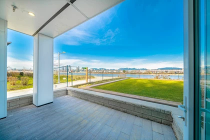 Primary Bathroom Photo of 37 10333 River Drive, Richmond, BC