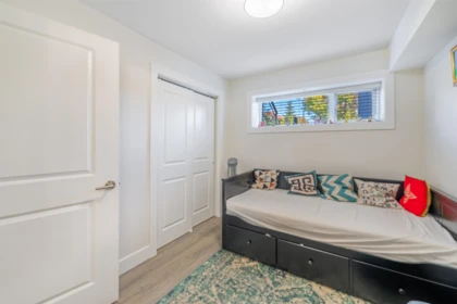 Primary Bathroom Photo of 5069 Earles Street, Vancouver, BC
