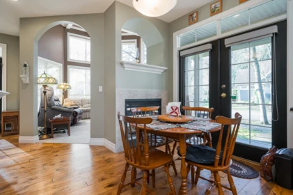 Breakfast Nook Photo of 5877 Garrison Boulevard, Chilliwack, BC