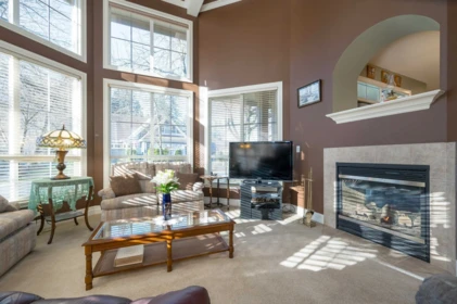 Kitchen Island Photo of 5877 Garrison Boulevard, Chilliwack, BC