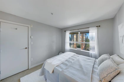 Hallway Photo of 303 5889 Irmin Street, Burnaby, BC