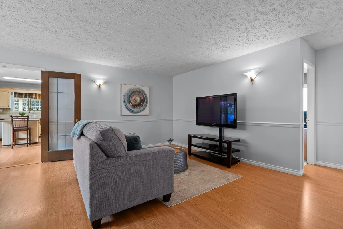 Family Room Photo of 83 Woodland Drive, Delta, BC