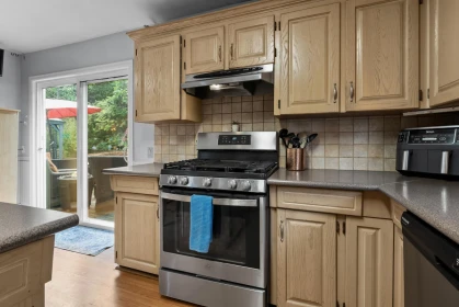 Breakfast Nook Photo of 83 Woodland Drive, Delta, BC