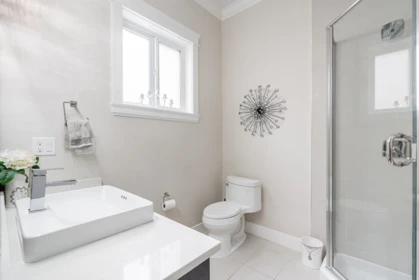Guest Bathroom Photo of 7719 155 Street, Surrey, BC