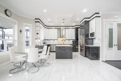 Kitchen Island Photo of 7719 155 Street, Surrey, BC