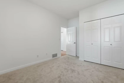 Entry Foyer Photo of 33 27435 29a Avenue, Langley, BC