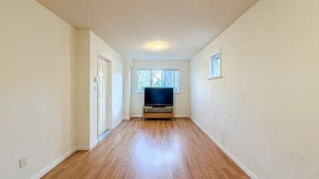 Basement Recreation Room Photo of 1 9420 Ferndale Road, Richmond, BC