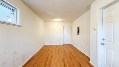 Mudroom Photo of 1 9420 Ferndale Road, Richmond, BC