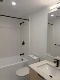 Primary Bathroom Photo of 1111 13738 Central Avenue, Surrey, BC