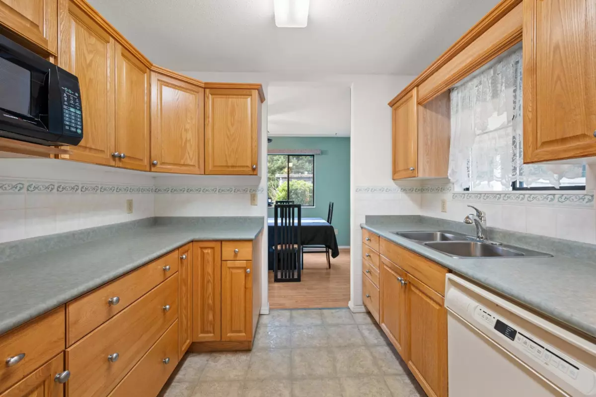Family Room Photo of 238 27111 Avenue, Langley, BC