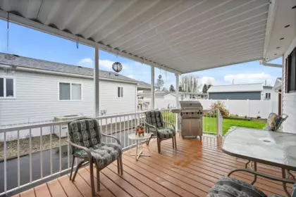 Swimming Pool Photo of 238 27111 Avenue, Langley, BC