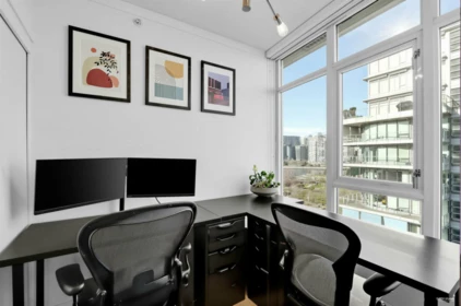 Mudroom Photo of 909 1708 Columbia Street, Vancouver, BC