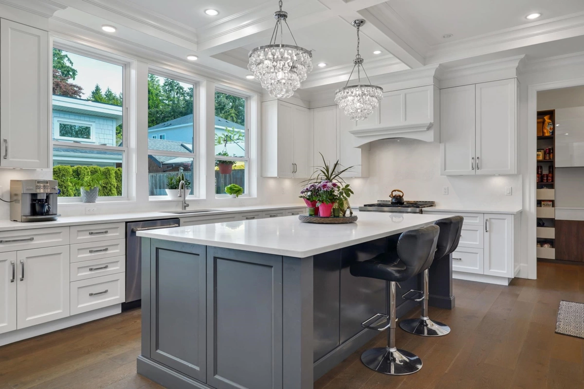 Dining Area Photo of 13171 15a Avenue, Surrey, BC
