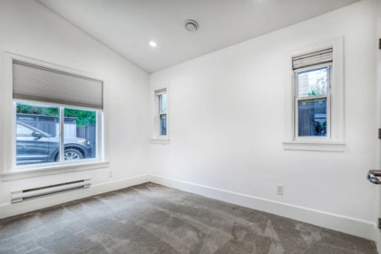 Fitness Center Photo Near 13171 15a Avenue, Surrey, BC