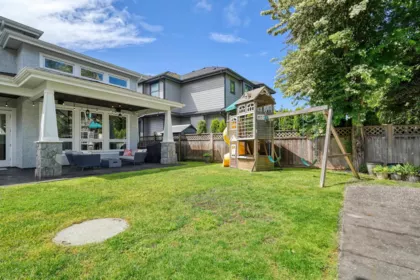 Garage Interior Photo of 13171 15a Avenue, Surrey, BC