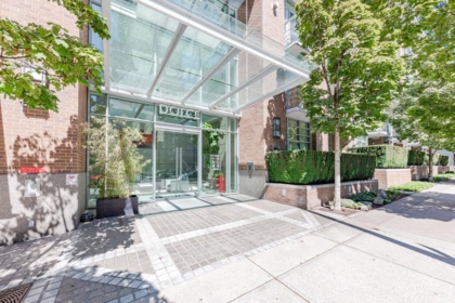 Outdoor Kitchen Photo of 1106 535 Smithe Street, Vancouver, BC