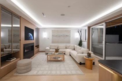 Hot Tub / Spa Photo of 2356 Ottawa Avenue, West Vancouver, BC