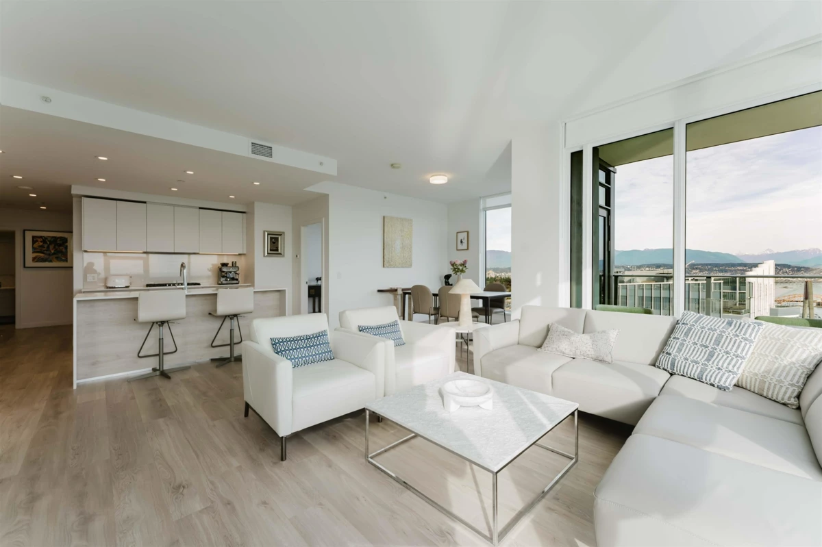 Family Room Photo of 4605 680 Quayside Drive, New Westminster, BC