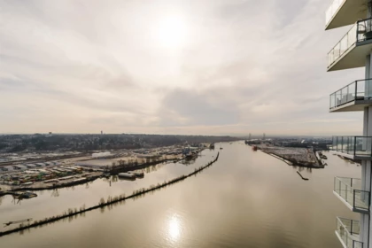 Backyard Photo of 4605 680 Quayside Drive, New Westminster, BC