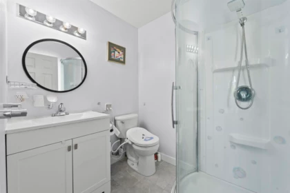 Primary Bedroom Photo of 17918 56a Avenue, Surrey, BC