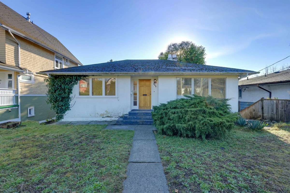Exterior Rear Photo of 509 E Keith Road, North Vancouver, BC