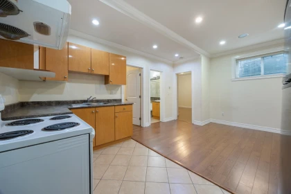 Aerial View of 1711 Sixth Avenue, New Westminster, BC
