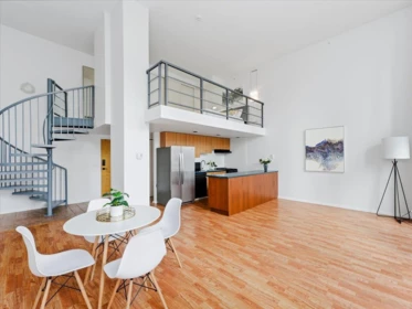 Pantry Photo of 512 933 Seymour Street, Vancouver, BC