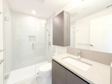 Walk-In Closet Photo of 5610 2108 Gilmore Avenue, Burnaby, BC
