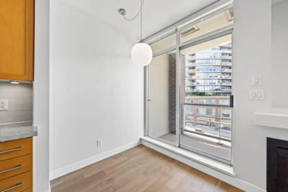 Breakfast Nook Photo of 304 2055 Yukon Street, Vancouver, BC