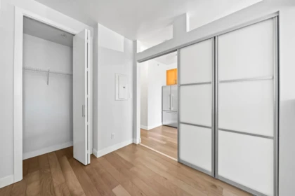 Guest Bathroom Photo of 304 2055 Yukon Street, Vancouver, BC