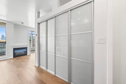 Powder Room Photo of 304 2055 Yukon Street, Vancouver, BC