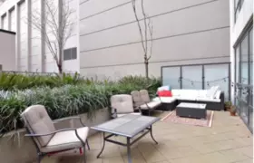 409 933 Hornby Street, Vancouver, BC
