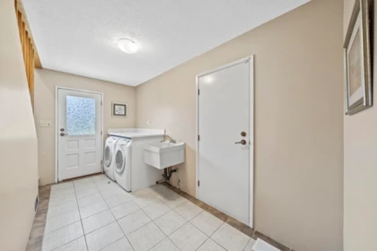 Backyard Photo of 6546 Gibbons Drive, Richmond, BC