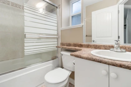 Basement Recreation Room Photo of 6999 144a Street, Surrey, BC