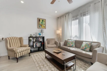 Breakfast Nook Photo of 6999 144a Street, Surrey, BC