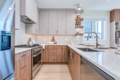 Breakfast Nook Photo of 1 2943 E 44th Avenue, Vancouver, BC