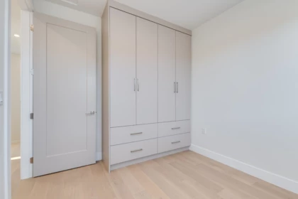 Laundry Room Photo of 1 2943 E 44th Avenue, Vancouver, BC