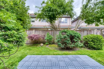 Hallway Photo of 6 8693 No. 3 Road, Richmond, BC
