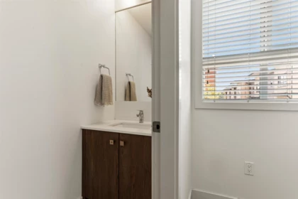 Loft / Bonus Room Photo of 6 1968 North Parallel Road, Abbotsford, BC