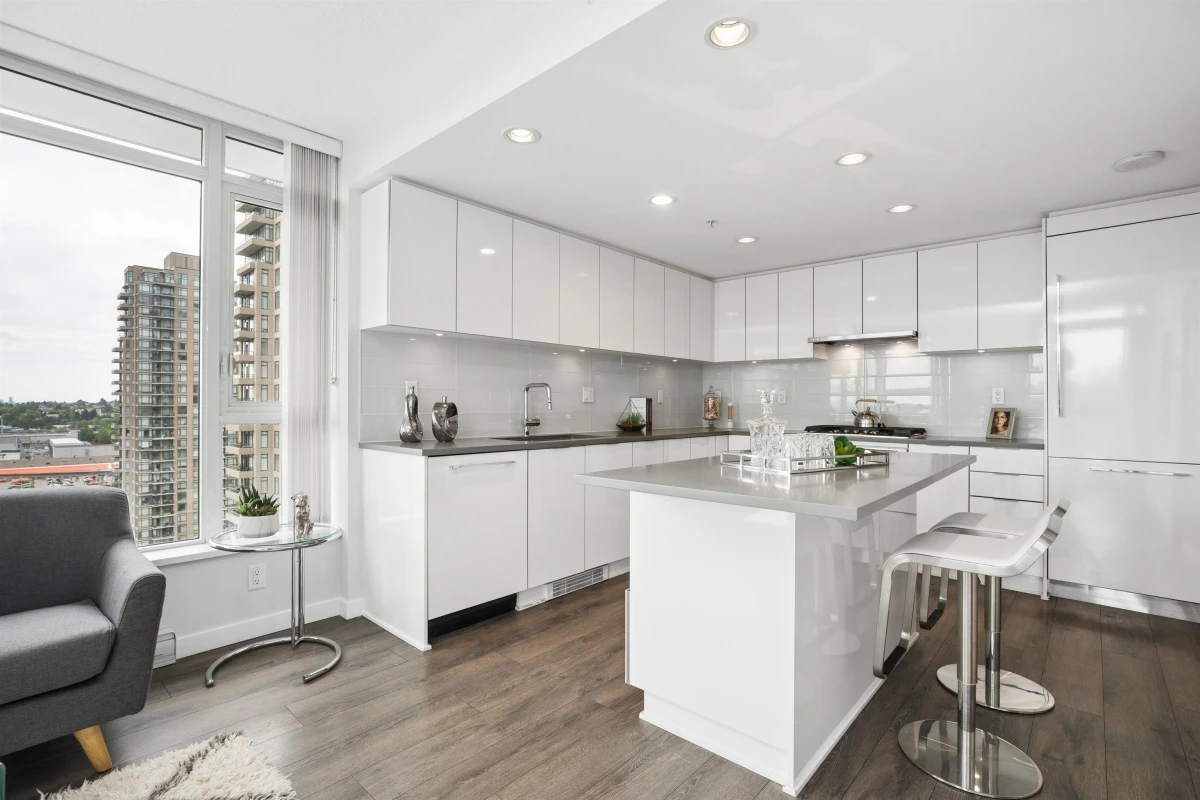 Dining Area Photo of 1903 2388 Madison Avenue, Burnaby, BC