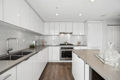 Kitchen Photo of 1903 2388 Madison Avenue, Burnaby, BC