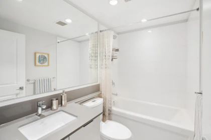 Laundry Room Photo of 1903 2388 Madison Avenue, Burnaby, BC