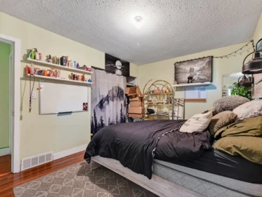 Primary Bedroom Photo of 2068 Ridgeway Street, Abbotsford, BC