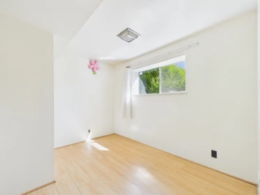 Laundry Room Photo of 2336 Kensington Avenue, Burnaby, BC