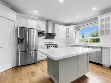 Basement Recreation Room Photo of 2502 Quartz Place, Coquitlam, BC